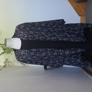 NWT APNY Floral Print Kimono size M